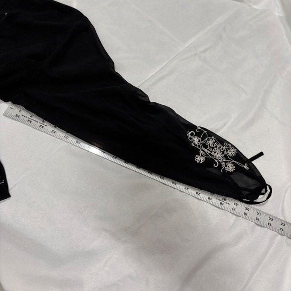 Lane Bryant Black Embroidered Sheer Blouse Top Womens Plus Size 22/24 - Picture 6 of 6